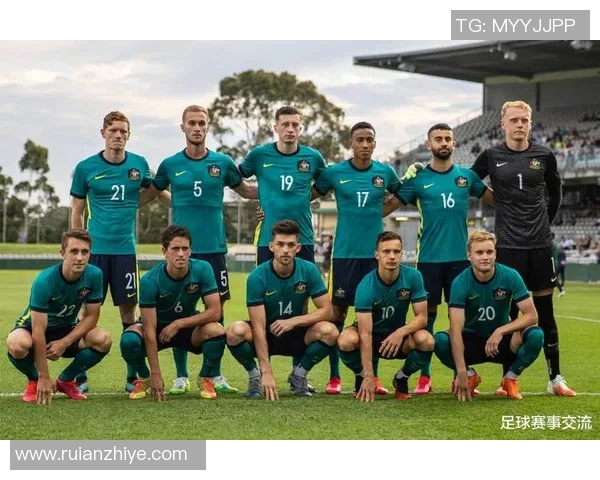 现役足球六号球员盘点 哪些球星在球场上打破纪录引领风潮