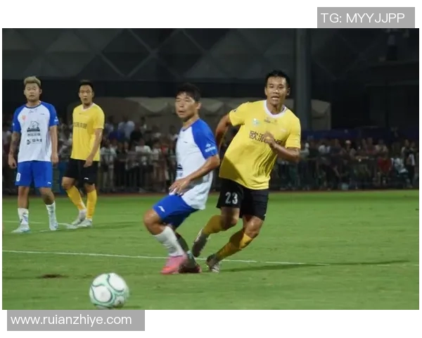 大叔级足球明星逆袭赛场展现不老传奇风采